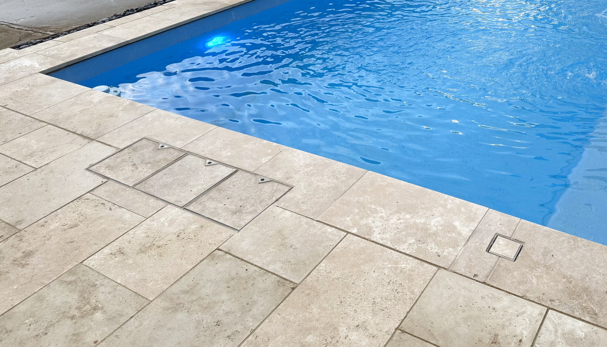 SOLAFLO new pool system installed with three flush deck hatches